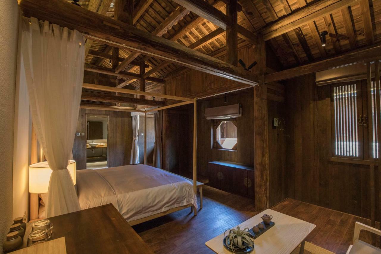 Отель Tsingpu Tulou Retreat Zhangzhou Экстерьер фото